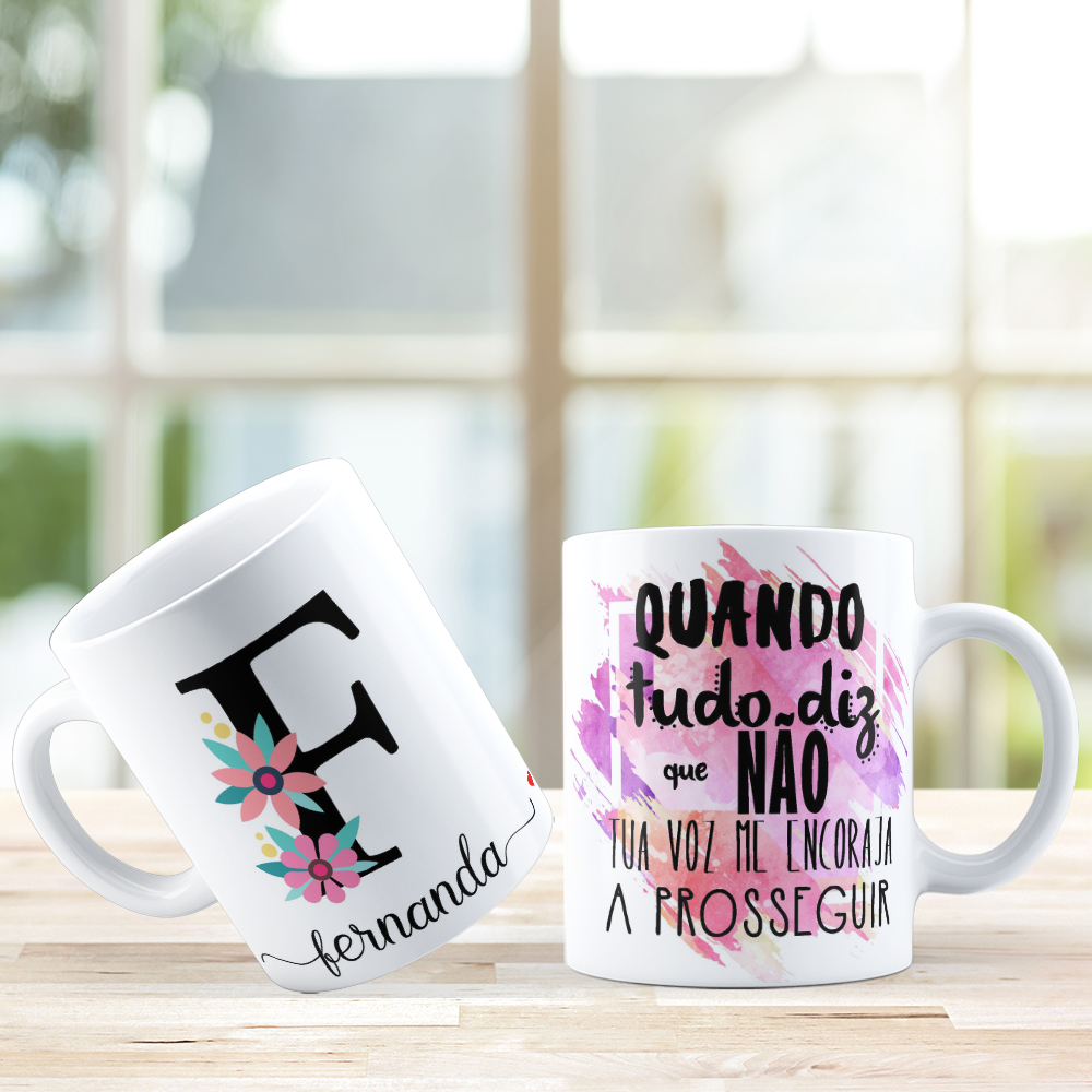 Caneca de Porcelana Personalizada Letra F Modelo: Floral com Frases