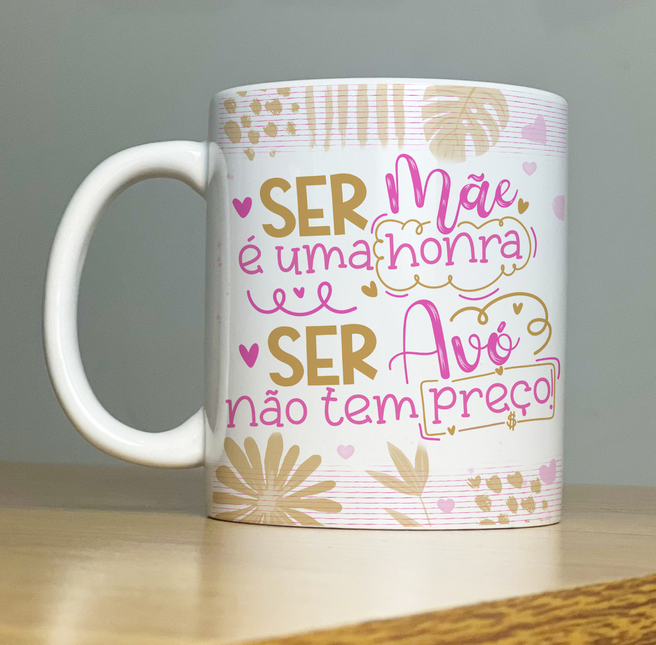 Caneca de Porcelana Personalizada - Avós - Ser mãe é uma honra e ser avó não tem preço