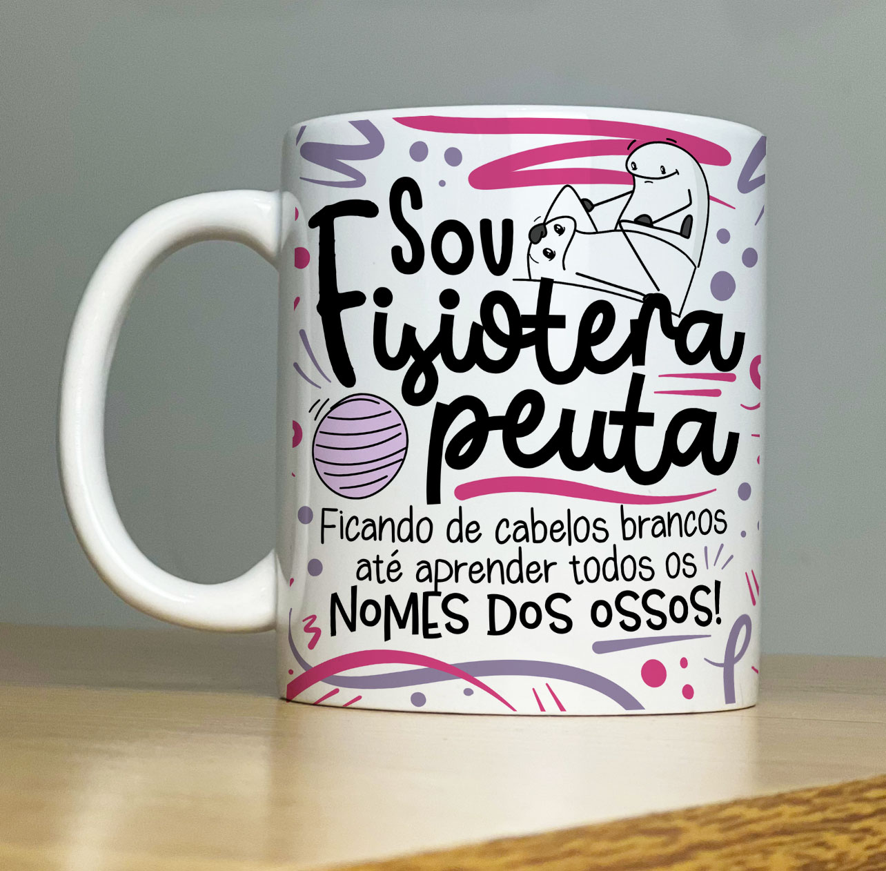 Caneca Personalizada de Porcelana – Profissão: Sou Fisioterapeuta com Flork - cor: rosa -  325ML